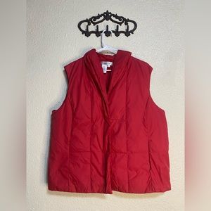 Coldwater Creek down/feather puffer vest, size 1x‎ snap closure
